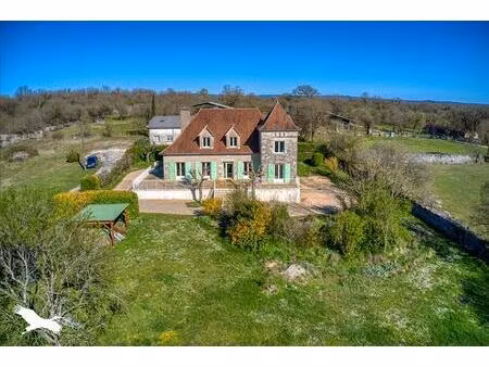 vente maison 6 pièces 136 m² gramat (46500)