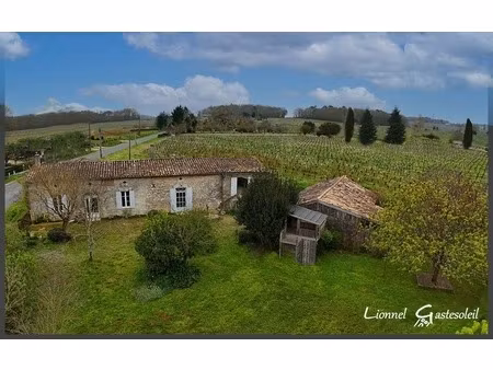 maison à vendre 6 pièces et dépendances sur la commune saint quentin de caplong (33) proch