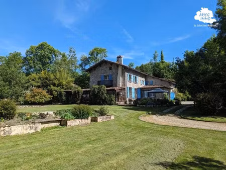 vente maison 17 pièces 399 m² la bastide-de-sérou (09240)