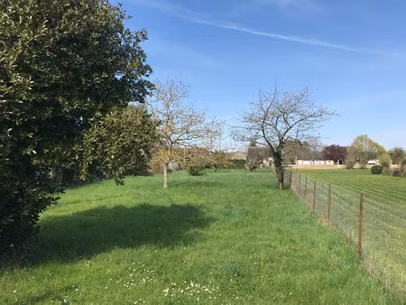 terrain mesnil sur l estree 1104 m2