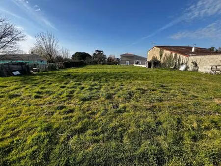 vente terrain 911 m² grézac (17120)