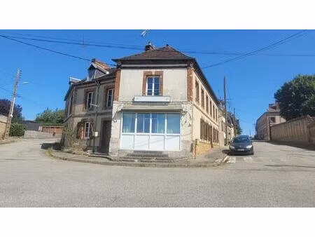 vente immeuble 247 m² rugles (27250)