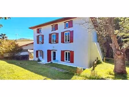 maison avec terrasse la bastide-clairence (64)