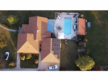 vente propriété 5 pièces 166 m² à flavignac (87230)  437 000 €