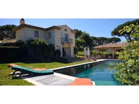 villa avec piscine et jardin ramatuelle (83)