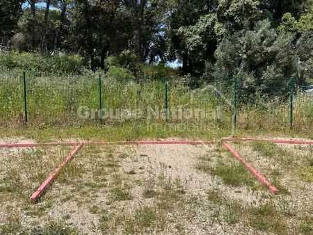 place de stationnement à louer - le luc