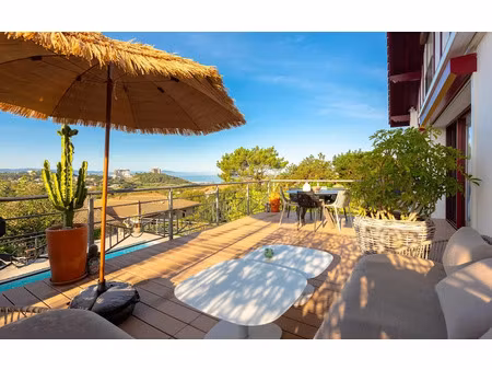 vente maison 8 pièces 226 m² à biarritz (64200)  3 640 000 €