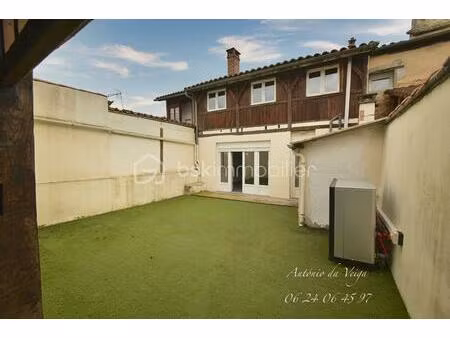 maison de ville de 195 m² à gabarret