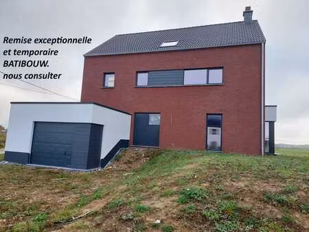 maison 4 facades avec superbe vue degagee