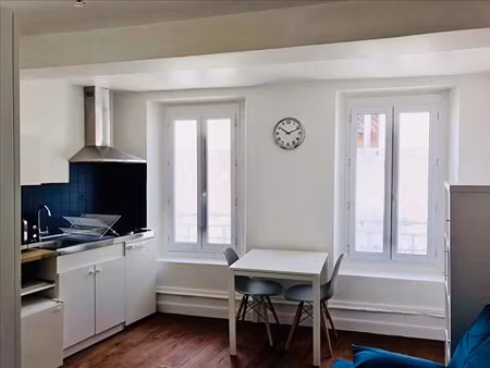 location meublée appartement 1 pièce 19.18 m² à foix (09000)  330 €