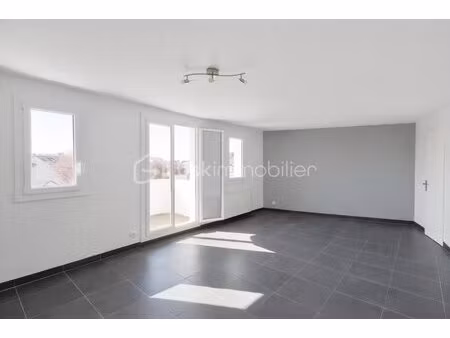 appartement de 62 m² à voisins-le-bretonneux