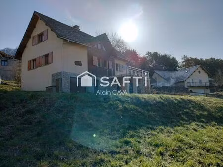 chalet de 125m² sur 2 niveaux +appartement en rez de jardin de 42m² à finir sur 1060m² de 