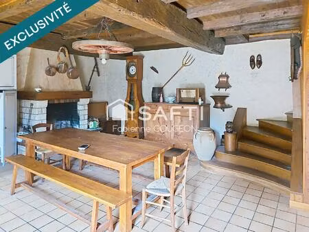 maison en moelleons de 105 m² dans un hameau paisible
