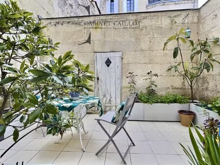 charmante maison de ville - saintes hyper centre ville (réf.11526)