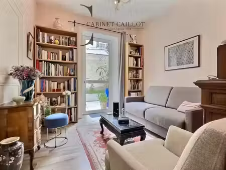 vente maison saintes 17100 - - surface privée