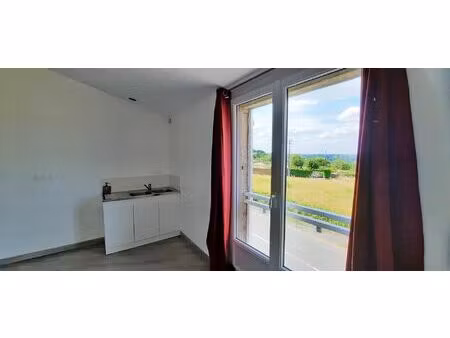 location appartement 1 pièce 36 m² à montrevault-sur-èvre (49270)