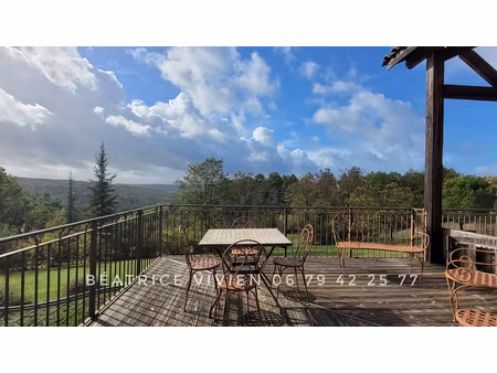 exclusivite: ravissante maison! secteur montignac -lascaux. belle vue. 4 chambres. piscine