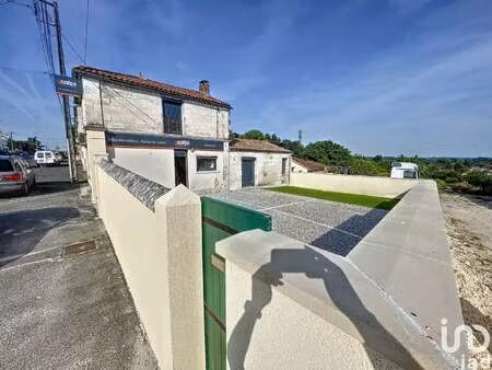 location bureaux et commerces à gond-pontouvre (16160) : à louer / 100m² gond-pontouvre