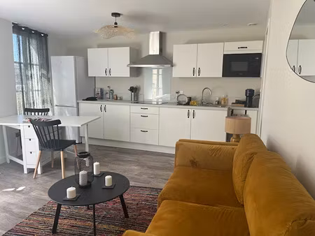 location meublée appartement 3 pièces 53.1 m² à chatellerault (86100)  650 €