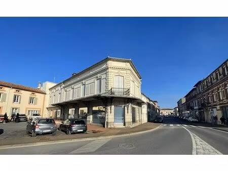 vente bureau lavaur 1 538 m²
