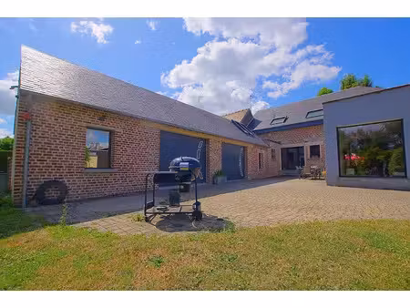 vente maison 6 pièces 230 m² à roye (80700)  420 000 €