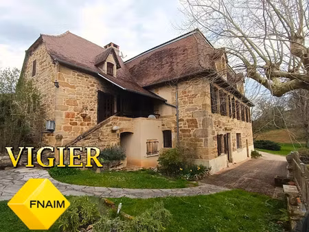 vente maison 5 pièces 236 m² à capdenac-gare (12700)  420 000 €