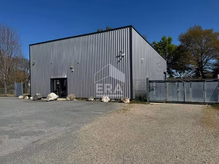 maison à vendre montpon menesterol local commercial 298 m2 + parking