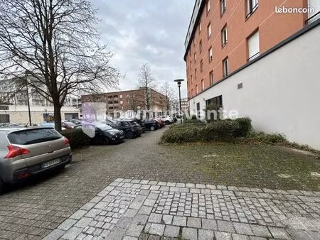 local commercial 110 m²