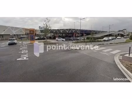 local commercial 570 m²