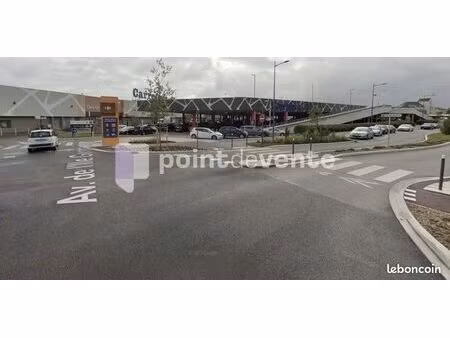 local commercial 570 m²