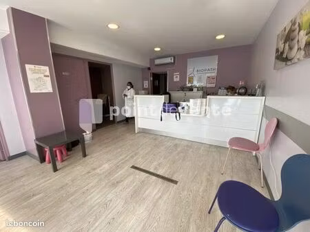 local commercial 70 m²