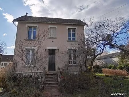 maison 6 pièces 130 m²