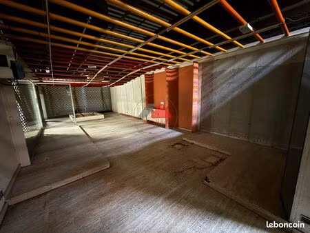 local commercial 71 m² chalezeule