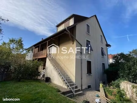 immeuble 205 m² beaucourt