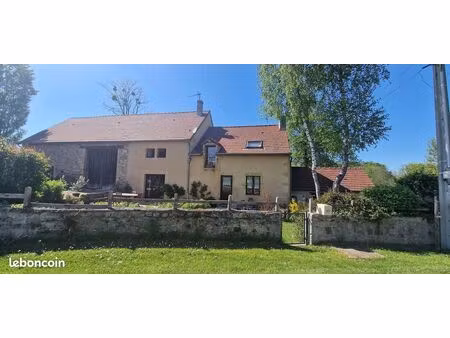 longère 5 pièces 160 m²