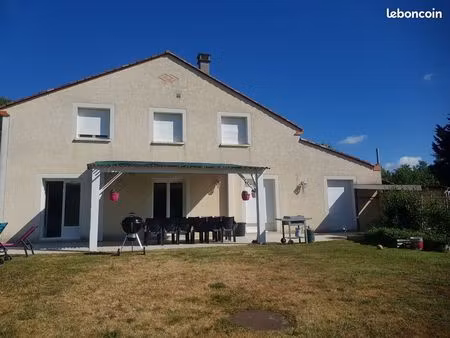 maison et studio attenant à layrac