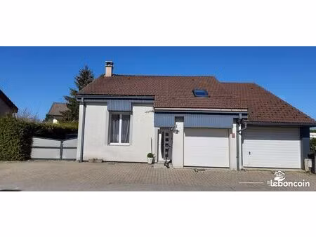 maison 5 pièces 105 m²