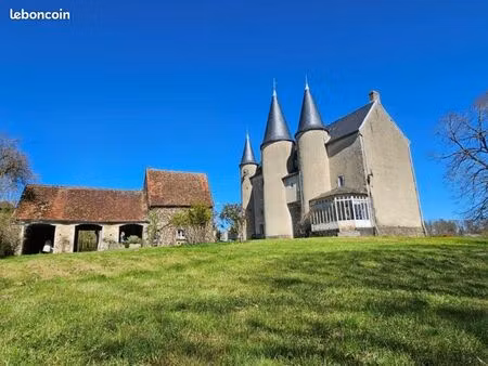 maison 9 pièces 273 m²