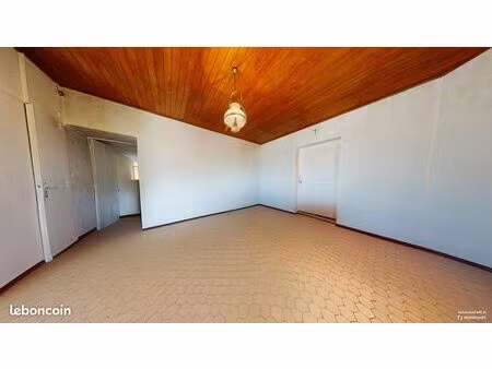 immeuble 6 pièces 142 m²