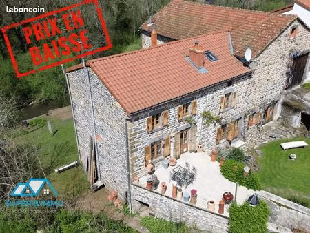 maison 7 pièces 250 m²