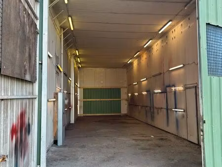 bâtiment commercial