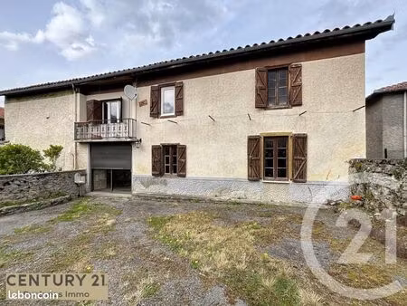 maison de village 3 pièces 109 m²