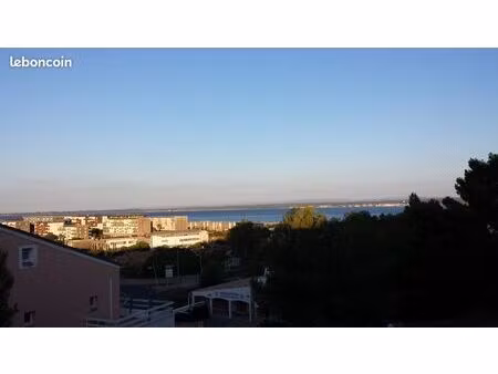 t3 sète calme et très lumineux  sans vis-à-vis  double vue sur étang de thau et mer  parki