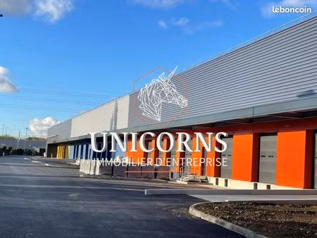 local industriel 2 238 m²