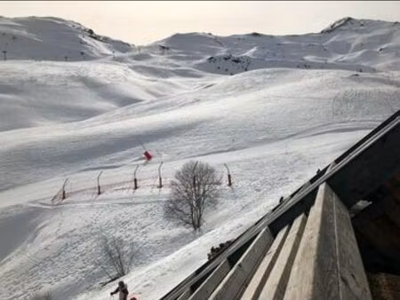 studio 1 pièce 27 m²