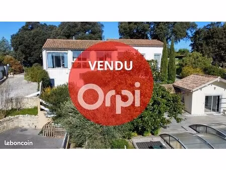 maison 5 pièces 176 m²