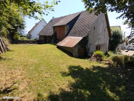ancienne ferme comprenant écurie et grange + 1 terrain non attenant