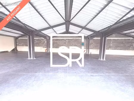 local commercial 281 m² les martres d'artiere