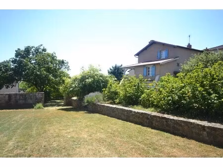 maison de luxe à vendre à montmelas-saint-sorlin