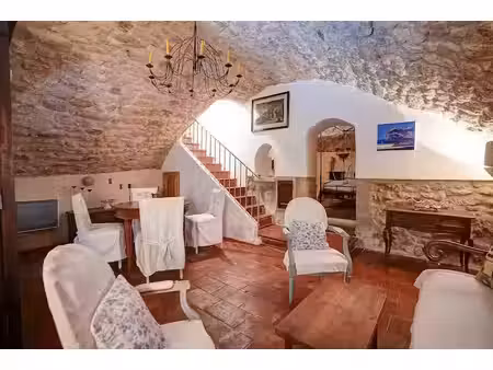 vente maison 3 pièces 111 m² à la motte-d'aigues (84240)  215 000 €